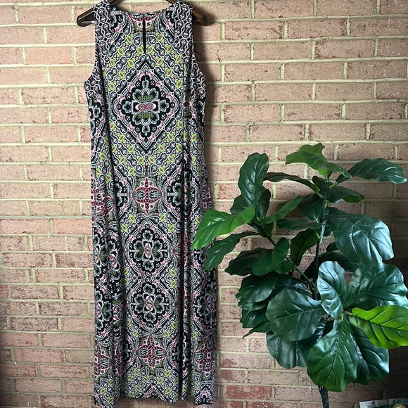 London Style Collection Maxi Dress - Picture 7 of 7